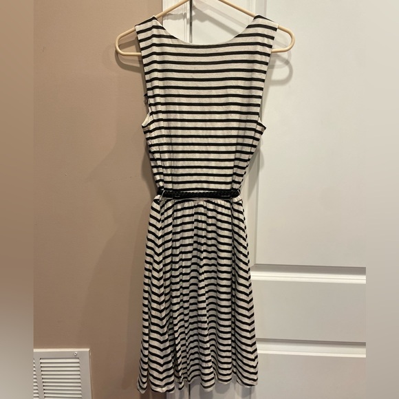 Maurices medium black and white stripe dress belt and lace - Picture 4 of 10